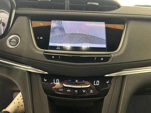 Used 2024 Cadillac XT5 Luxury w/ LPO, Floor Liner Package FWD image 20