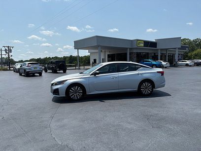 Used 2025 Nissan Altima 2.5 SV