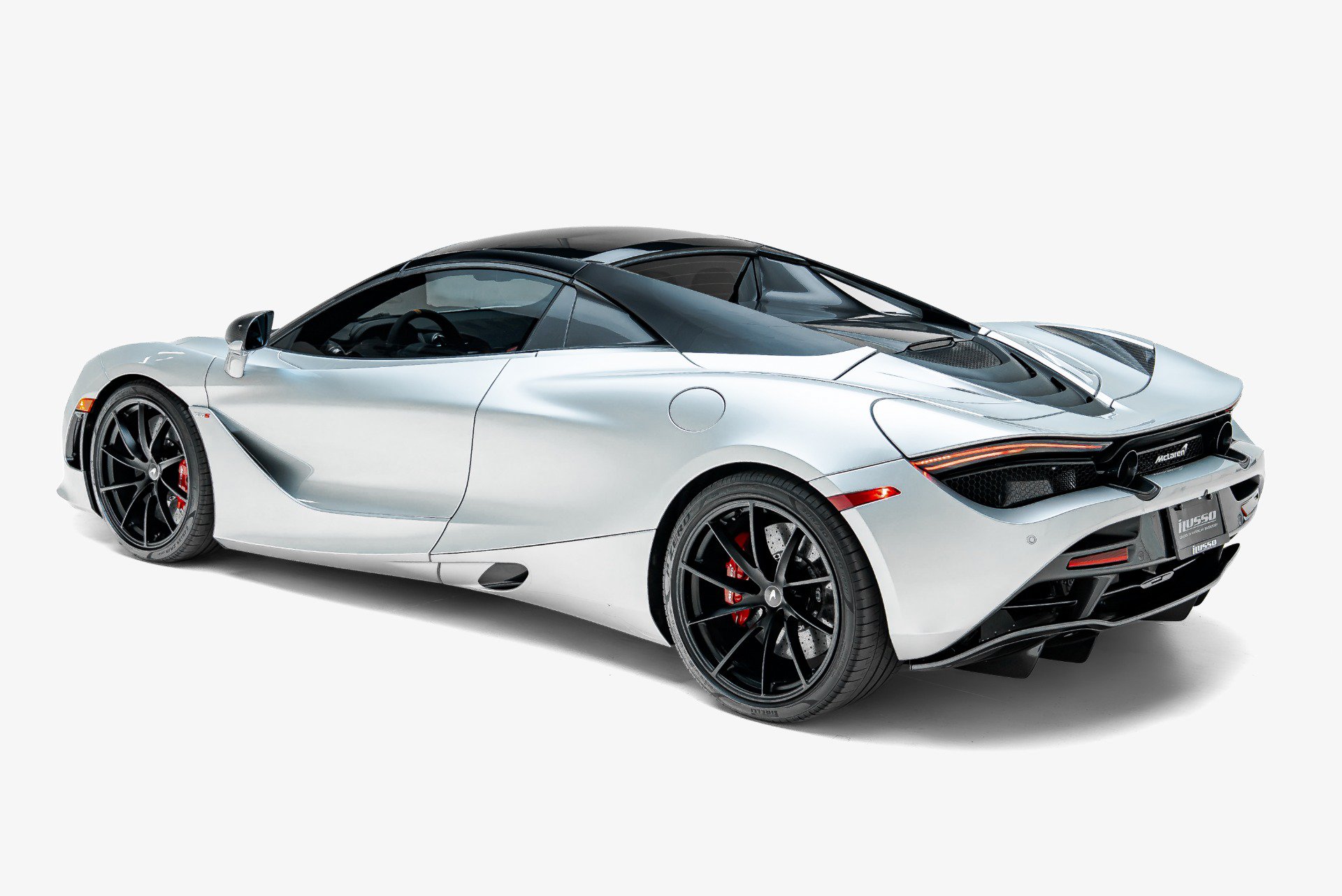 Used 2021 McLaren 720S Performance RWD image 16