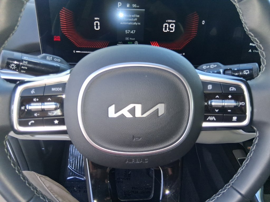 Used 2024 Kia Sorento S w/ Panoramic Sunroof Package FWD image 13