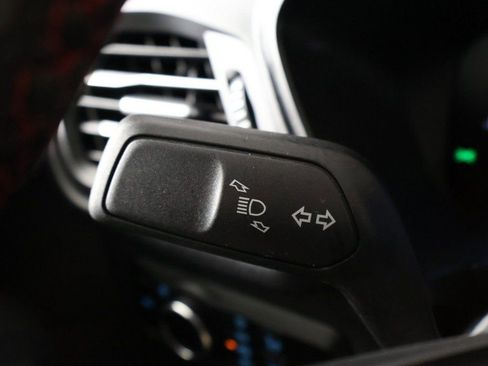 Used 2023 Ford Escape ST-Line FWD image 34