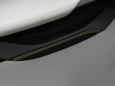 Used 2025 Ferrari 296 GTS image 68