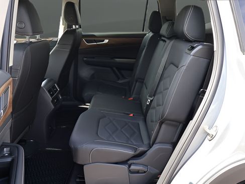 Certified 2026 Volkswagen Atlas SE AWD/4WD image 14