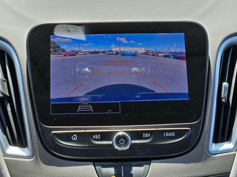 Used 2023 Chevrolet Malibu LS FWD image 22