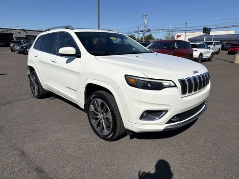 Used 2019 Jeep Cherokee Overland w/ Heavy Duty Protection Group AWD/4WD image 7