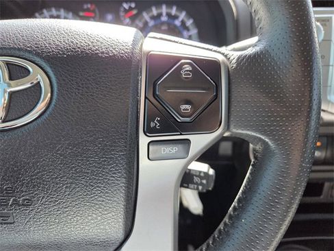 Used 2018 Toyota 4Runner SR5 image 30