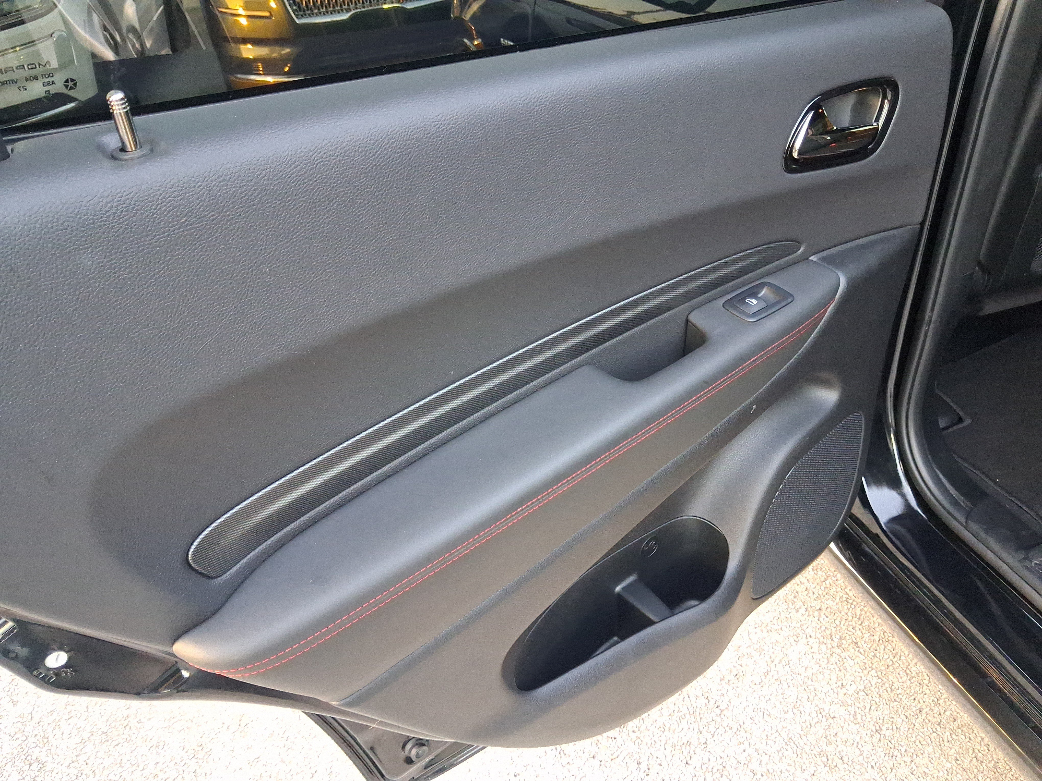 Used 2024 Dodge Durango R/T RWD image 9