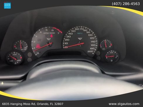 Used 2000 Chevrolet Corvette Convertible w/ Memory Pkg RWD image 26