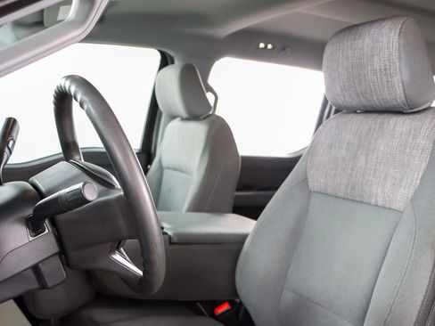 Used 2023 Ford F350 XLT image 24