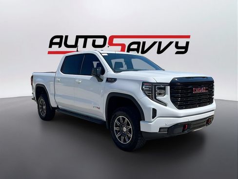 Used 2024 GMC Sierra 1500 AT4 w/ AT4 Premium Package AWD/4WD image 2