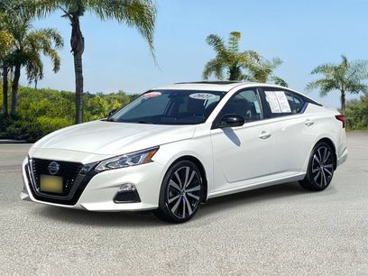 Certified 2021 Nissan Altima 2.5 SR w/ SR Premium Package