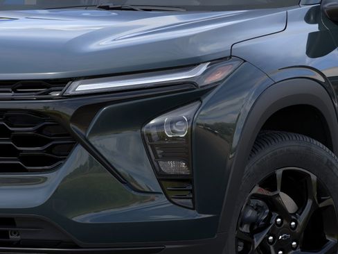 New 2026 Chevrolet Trax LT FWD image 11