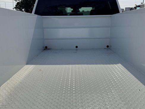 New 2026 GMC Sierra 3500 Pro w/ Convenience Package image 11