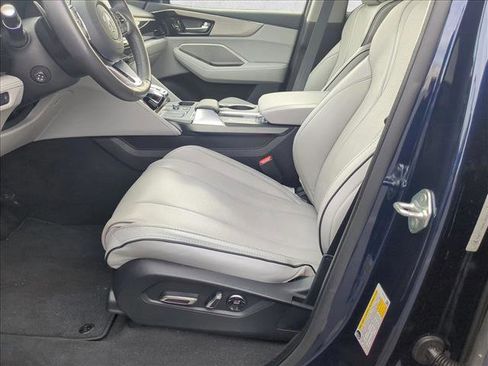 Used 2024 Acura MDX SH-AWD w/ Advance Package image 17