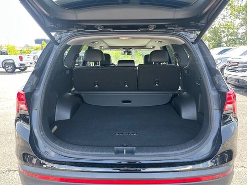 Used 2023 Hyundai Santa Fe Limited image 6