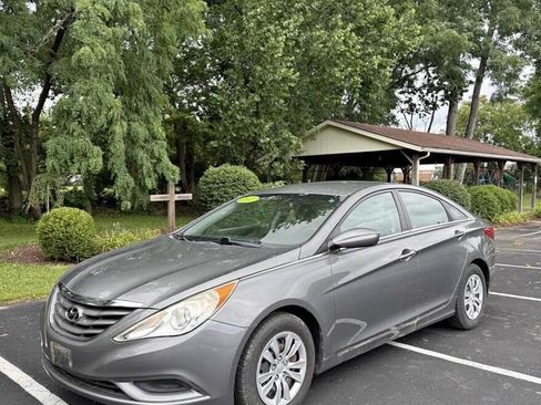 Used 2012 Hyundai Sonata GLS FWD image 1