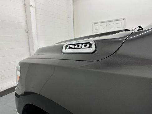 Used 2019 RAM 1500 Big Horn RWD image 12
