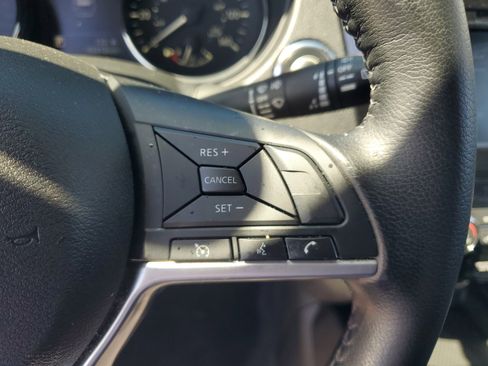 Certified 2020 Nissan Rogue SV image 20