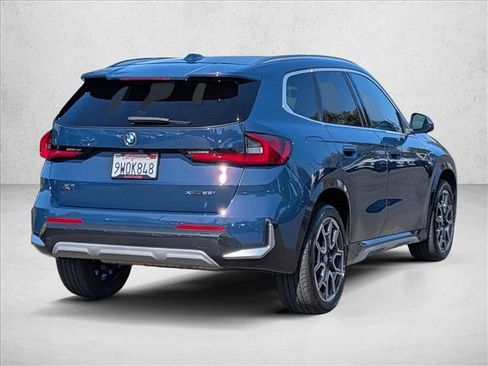 Used 2026 BMW X1 xDrive28i w/ Technology Package AWD/4WD image 5