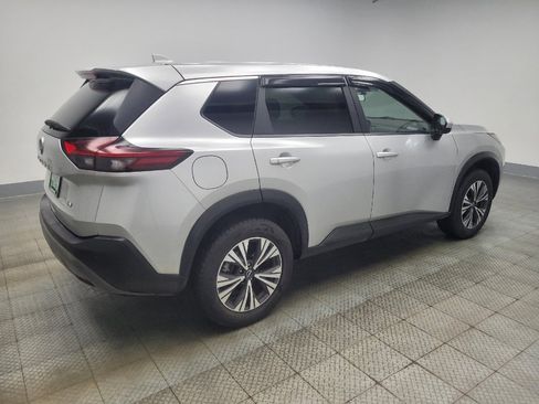 Used 2023 Nissan Rogue SV image 10