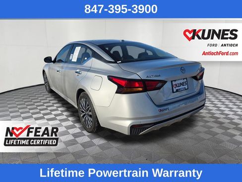 Used 2023 Nissan Altima 2.5 SV image 5