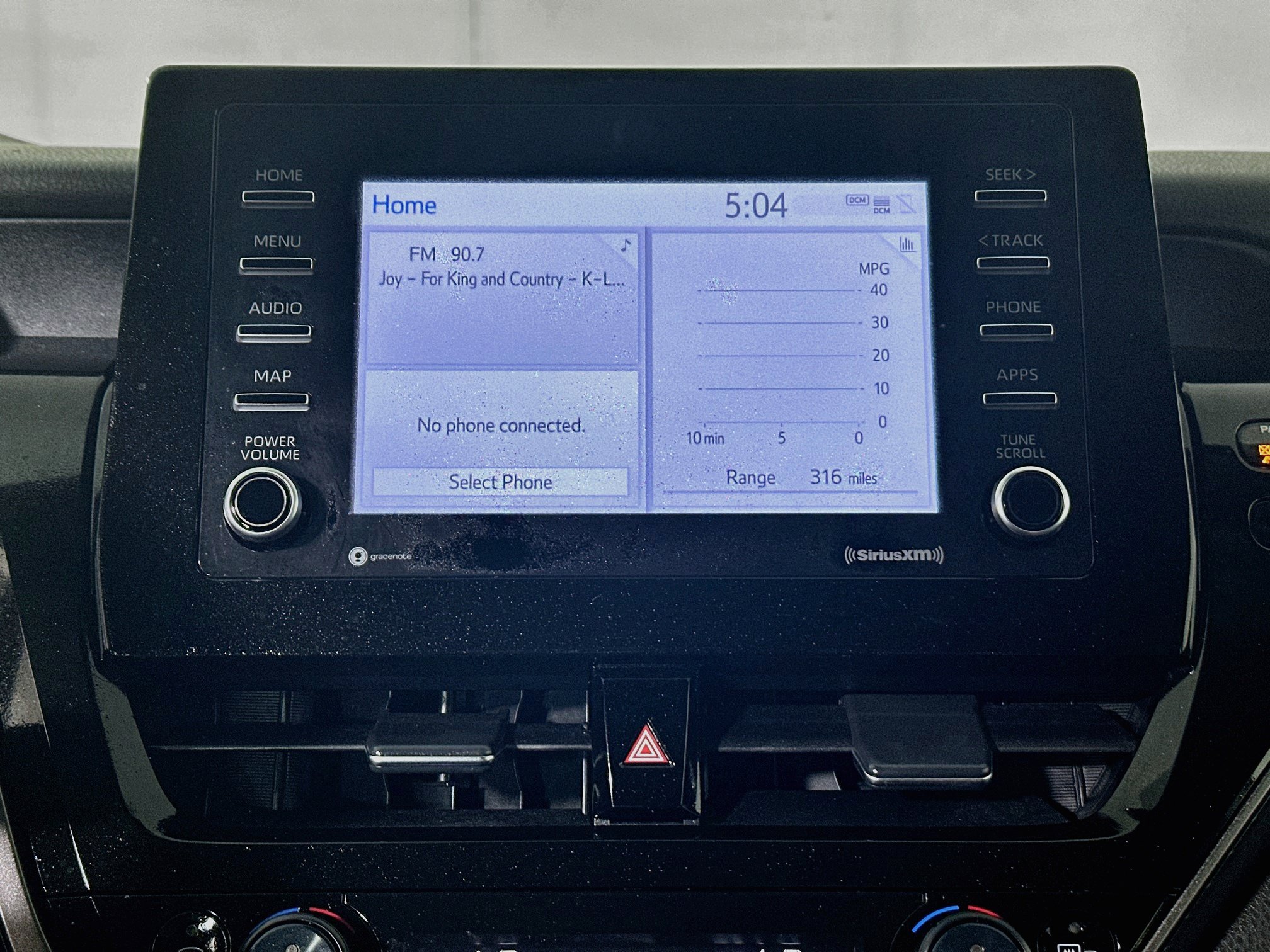 Used 2024 Toyota Camry SE FWD image 23
