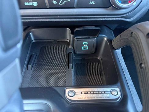 New 2025 Ford Bronco Badlands w/ Sasquatch Package image 17