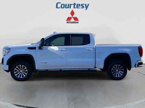 Used 2020 GMC Sierra 1500 AT4 w/ AT4 Premium Package AWD/4WD image 2