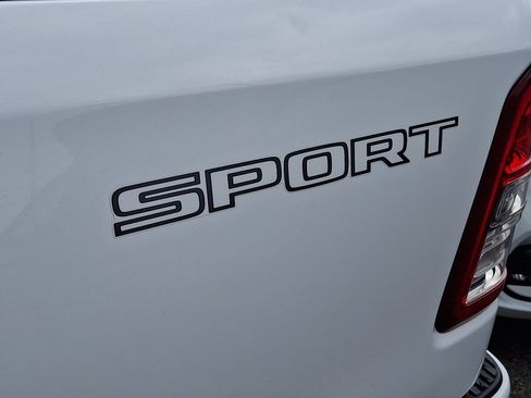 Used 2020 RAM 1500 Big Horn AWD/4WD image 5