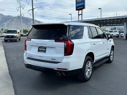 Certified 2025 GMC Yukon Denali AWD/4WD image 24