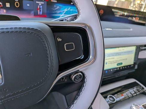 New 2026 Lincoln Navigator L Reserve w/ Jet Appearance Package image 32