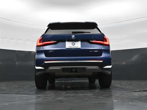 Used 2025 BMW X1 xDrive28i w/ Technology Package AWD/4WD image 30