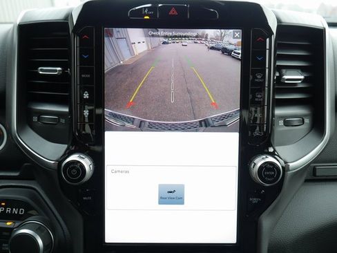 Used 2025 RAM 1500 Big Horn image 7