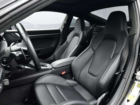 Certified 2024 Porsche 911 Turbo AWD/4WD image 5
