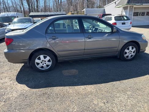 Used 2007 Toyota Corolla LE FWD image 9