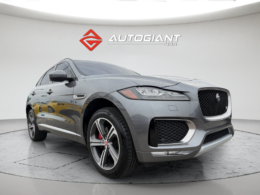 Used 2017 Jaguar F-PACE S AWD/4WD image 10