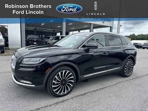 Certified 2023 Lincoln Nautilus Black Label w/ Class II Trailer Tow Package AWD/4WD image 1