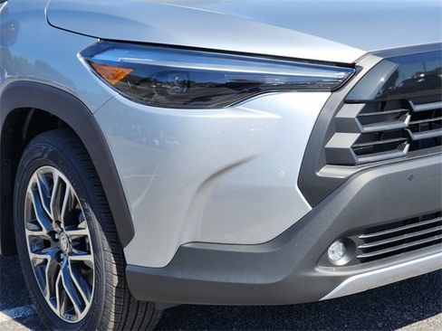 New 2026 Toyota Corolla Cross XLE image 6