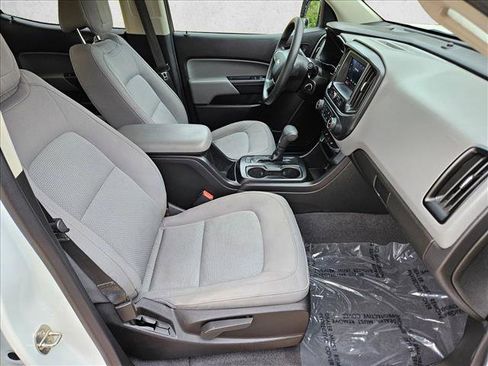 Used 2020 Chevrolet Colorado W/T w/ WT Convenience Package image 19