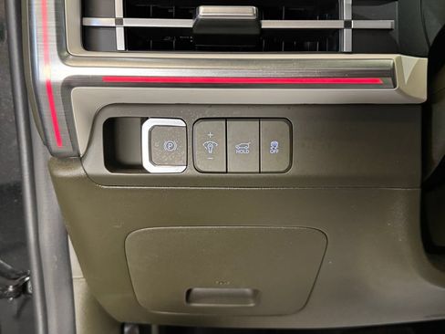 Used 2024 Hyundai Santa Fe Calligraphy AWD/4WD image 18