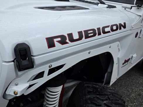 Used 2021 Jeep Wrangler Unlimited Rubicon AWD/4WD image 39