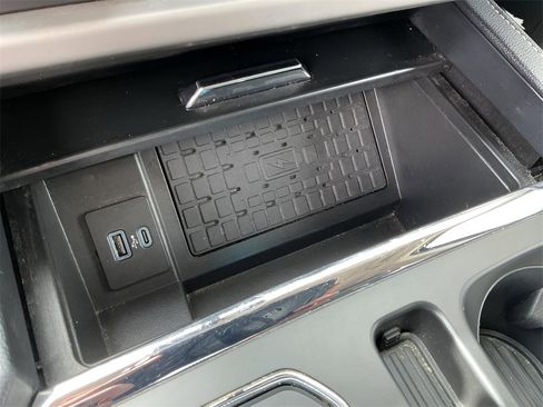 Certified 2023 Ford Expedition Max XLT image 36