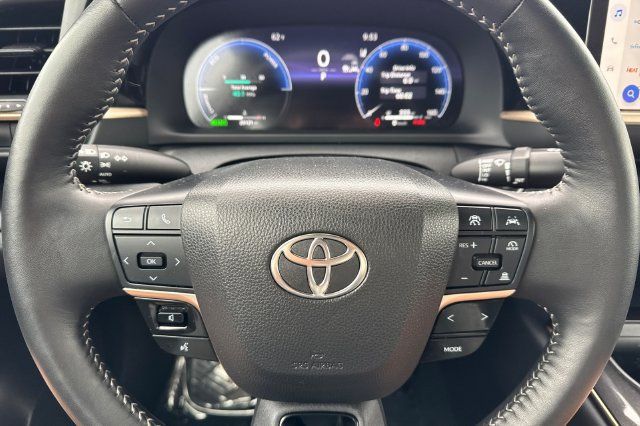 Certified 2026 Toyota Crown AWD/4WD image 26