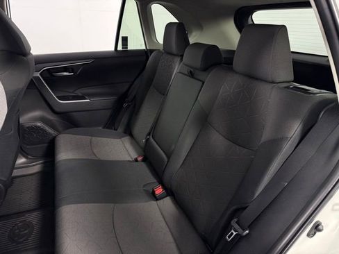Used 2023 Toyota RAV4 XLE image 16