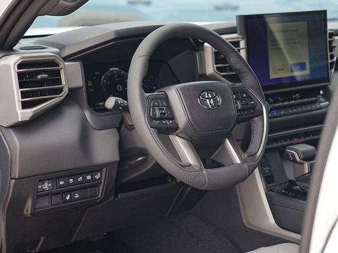New 2026 Toyota Tundra Limited AWD/4WD image 9
