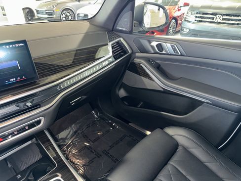 Used 2025 BMW X5 sDrive40i w/ Premium Package RWD image 30