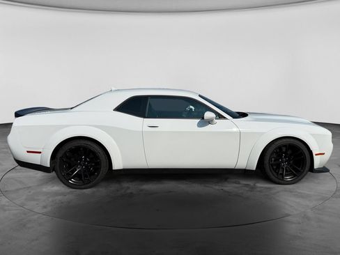 Used 2023 Dodge Challenger SRT Hellcat RWD image 11
