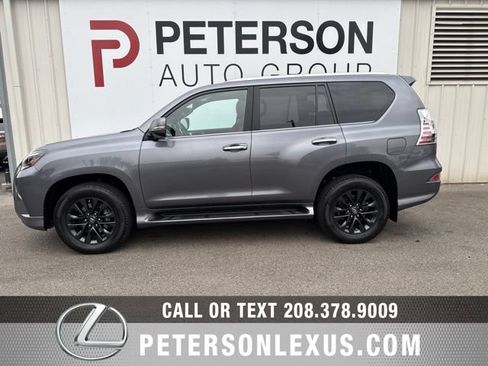 Used 2023 Lexus GX 460 Premium w/ Premium Package AWD/4WD image 7