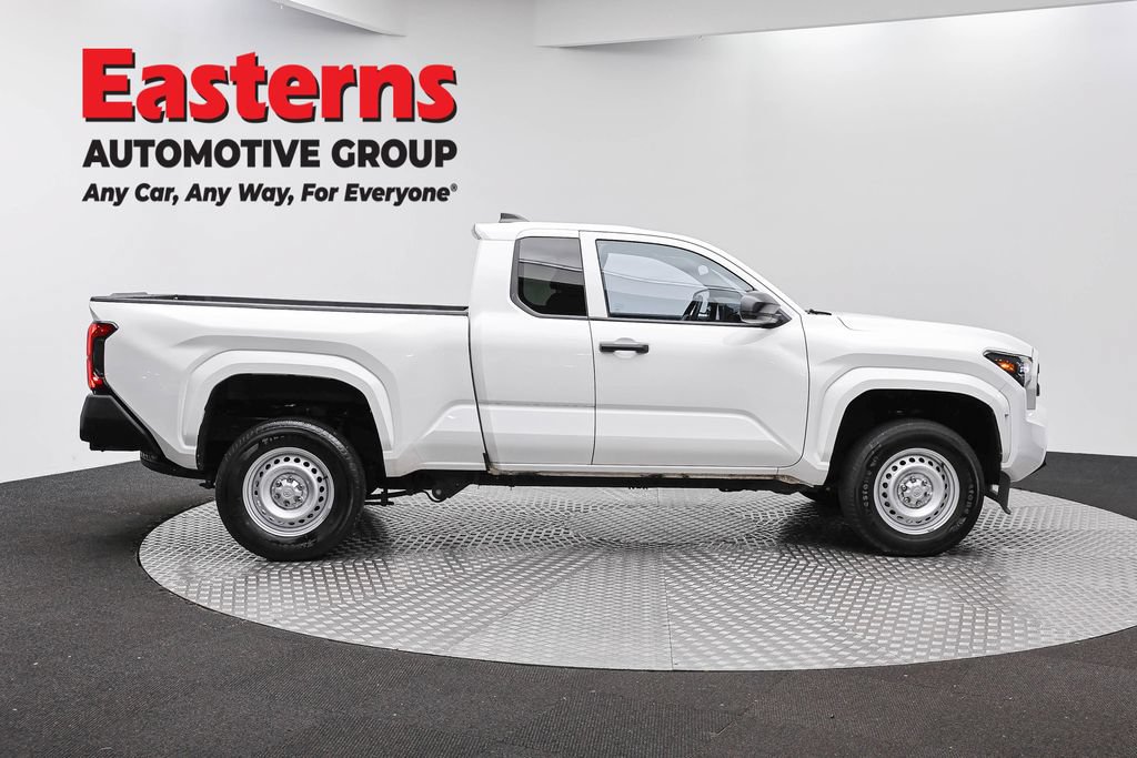 Used 2025 Toyota Tacoma SR RWD image 5