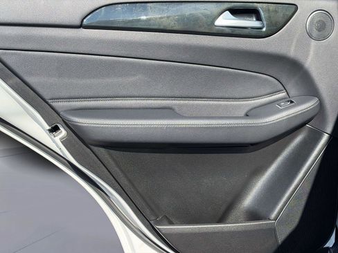 Used 2018 Mercedes-Benz GLE 350 GLE 350 image 13